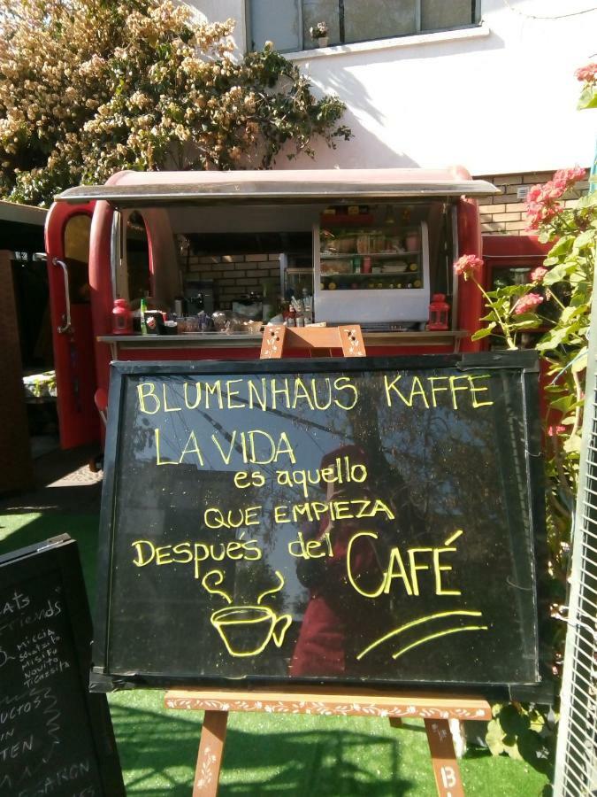 Bed & Breakfast Blumen Haus Santiago Exterior foto